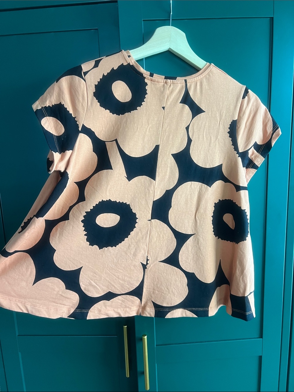 Marimekko 100% Cotton Unikko Poppy Print Short Sleeve Shirt in Orange Black S - Picture 5 of 5